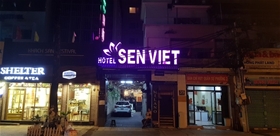 Khách sạn Sen Việt: 33 Cao Thắng, Phường 2, Quận 3, Thành phố Hồ Chí Minh
